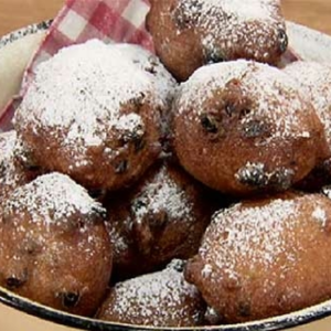 10x Oliebollen met noten